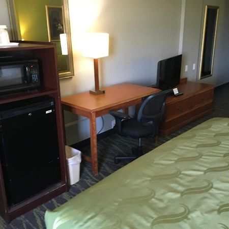 Quality Inn & Suites Winter Park Village Area Orlando Exterior foto