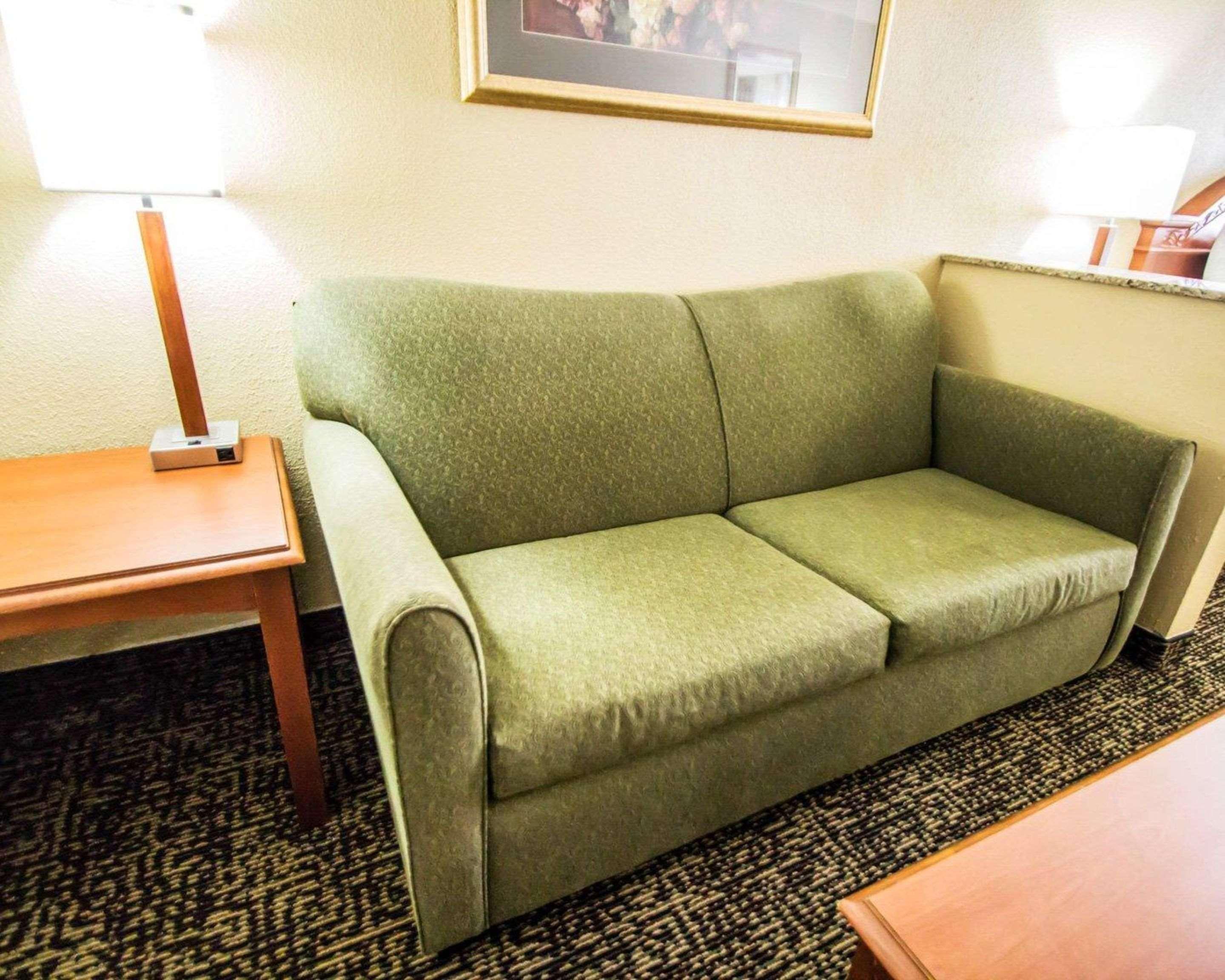 Quality Inn & Suites Winter Park Village Area Orlando Exterior foto