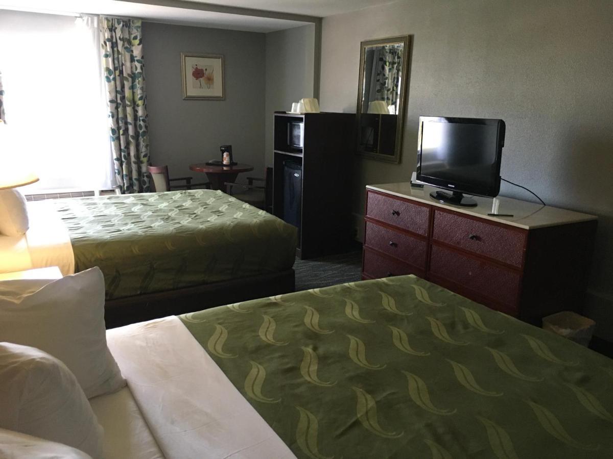 Quality Inn & Suites Winter Park Village Area Orlando Exterior foto